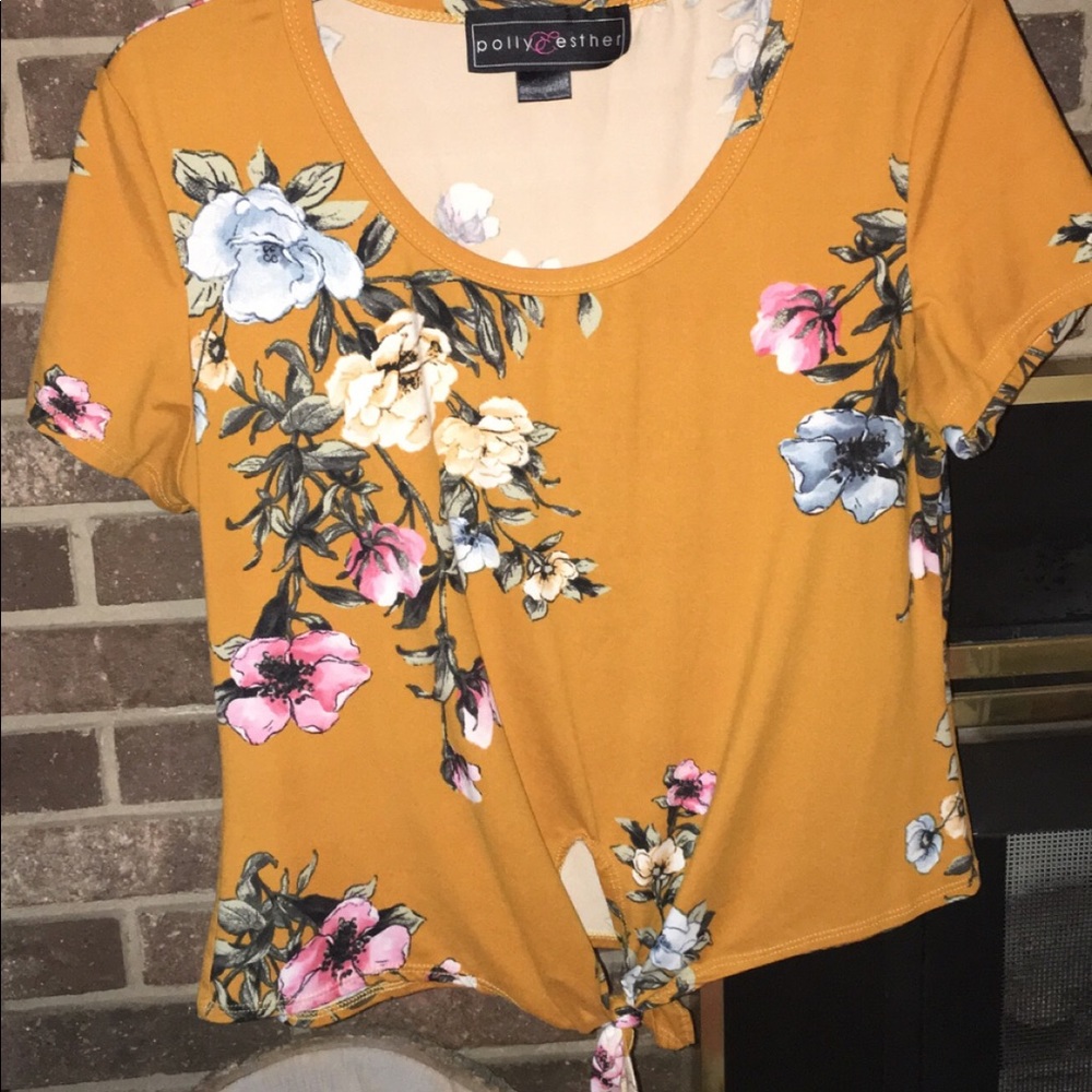 Crop top - Picture 2 of 2